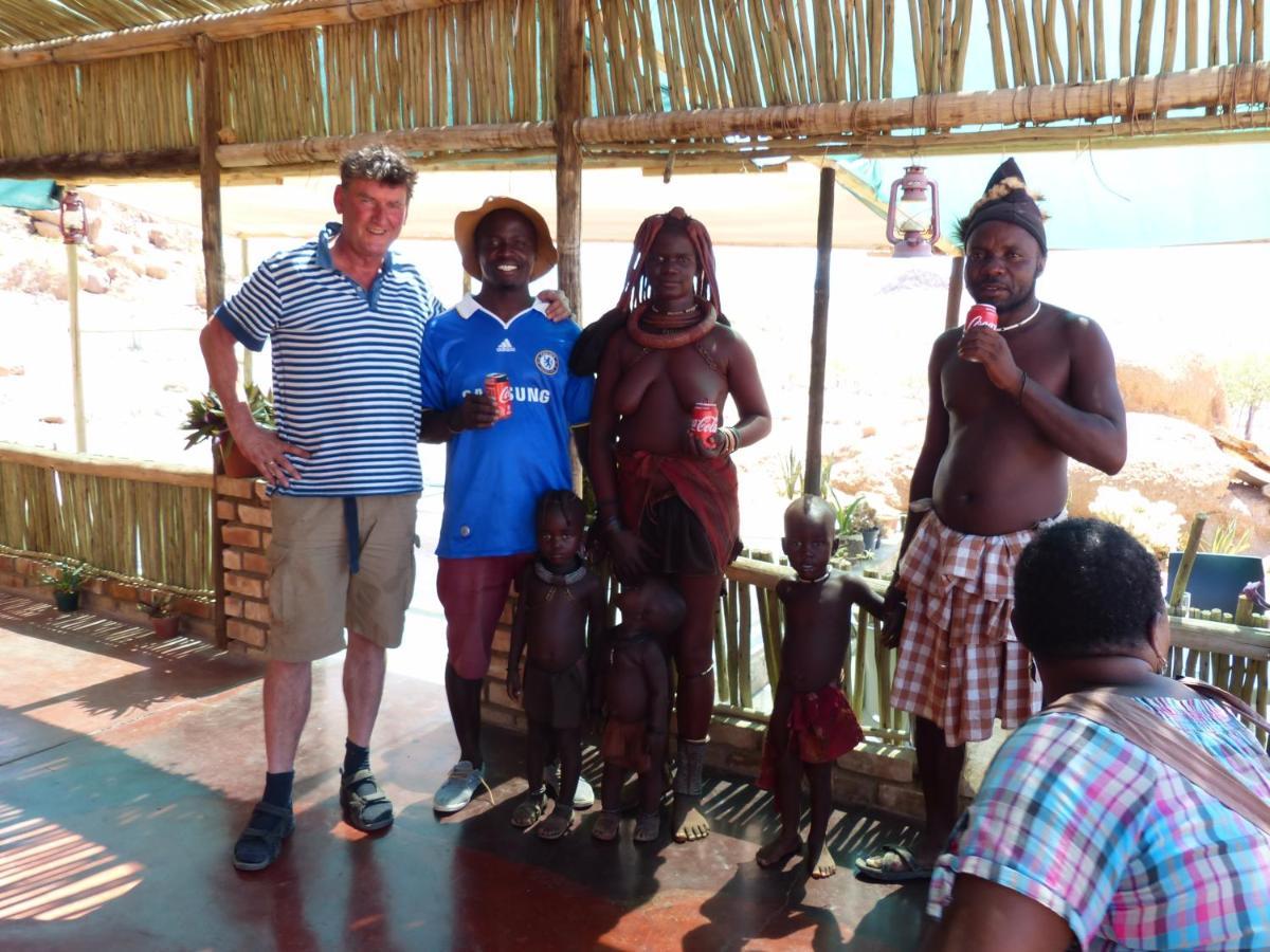 Ozohere Campsite And Himba Village Uis Exteriör bild